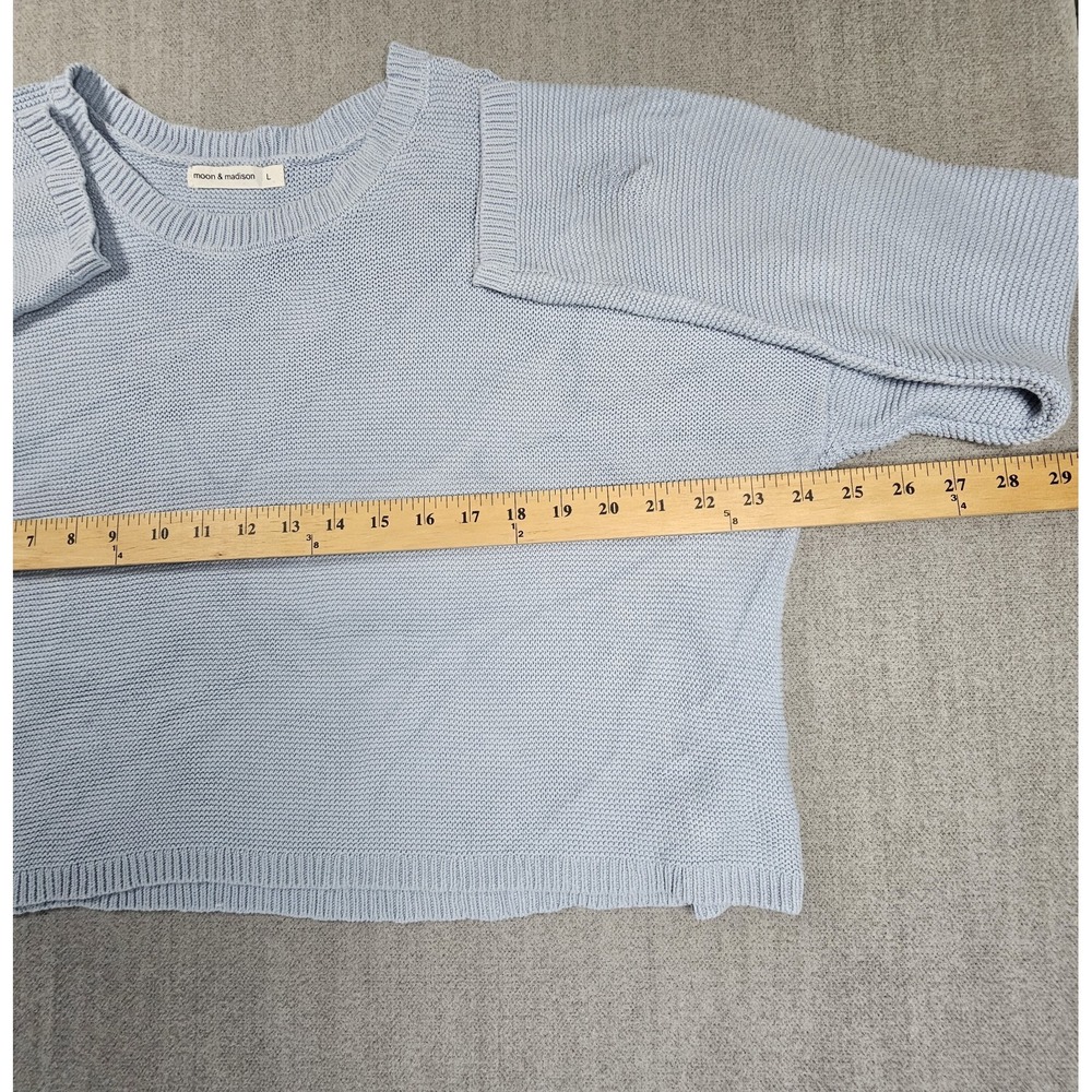 Moon and Madison Cropped  Sweater Baby Blue  Size Large - Picture 9 of 13